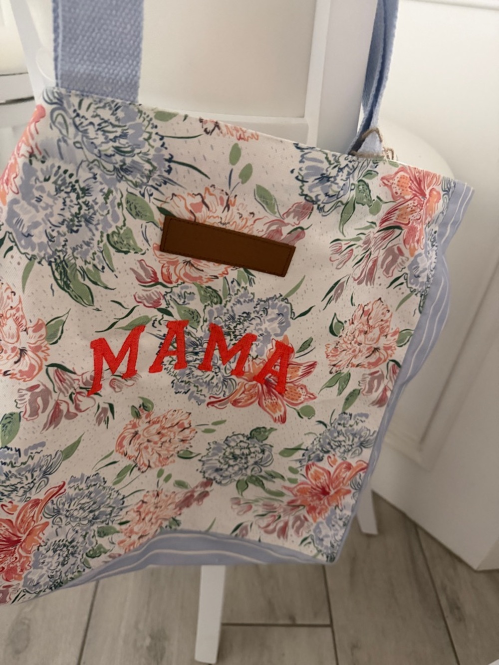 NWT Laura Ashley Floral "MAMA" Canvas Tote Bag